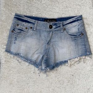 NWOT UO Light Wash Denim Jean Shorts with Crochet Detailing